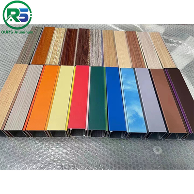 Çevre dostu doğrusal asılı metal tavan 0.9mm Beyaz alüminyum tavan