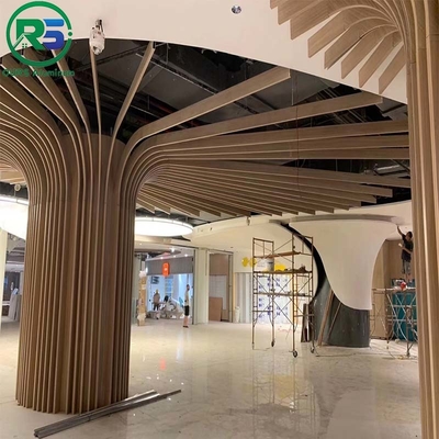 PVDF Çeşitli Koruma için Şarap Kırmızıda Asılı Metal Tavanı püskürtür
